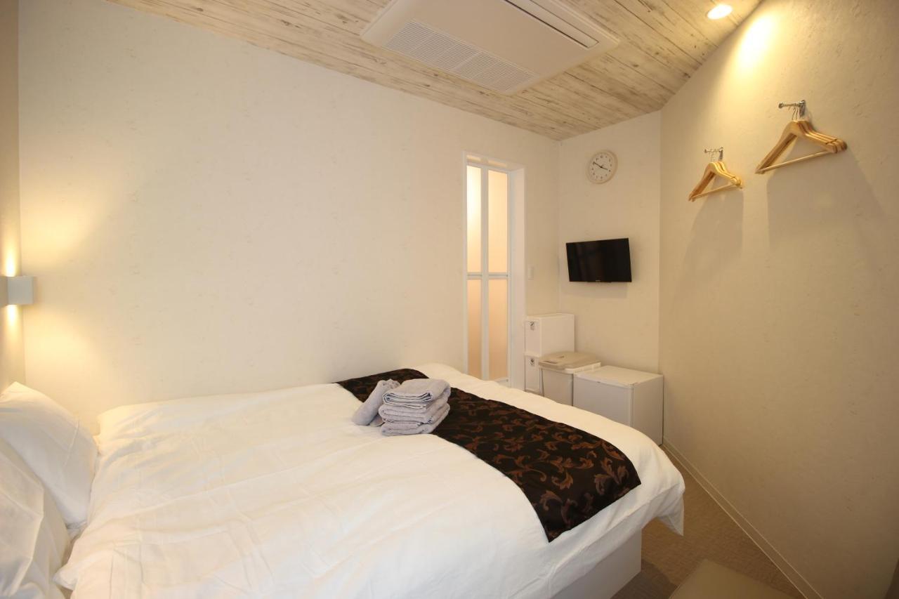 Namba West Saika Apartment Osaka Exterior photo